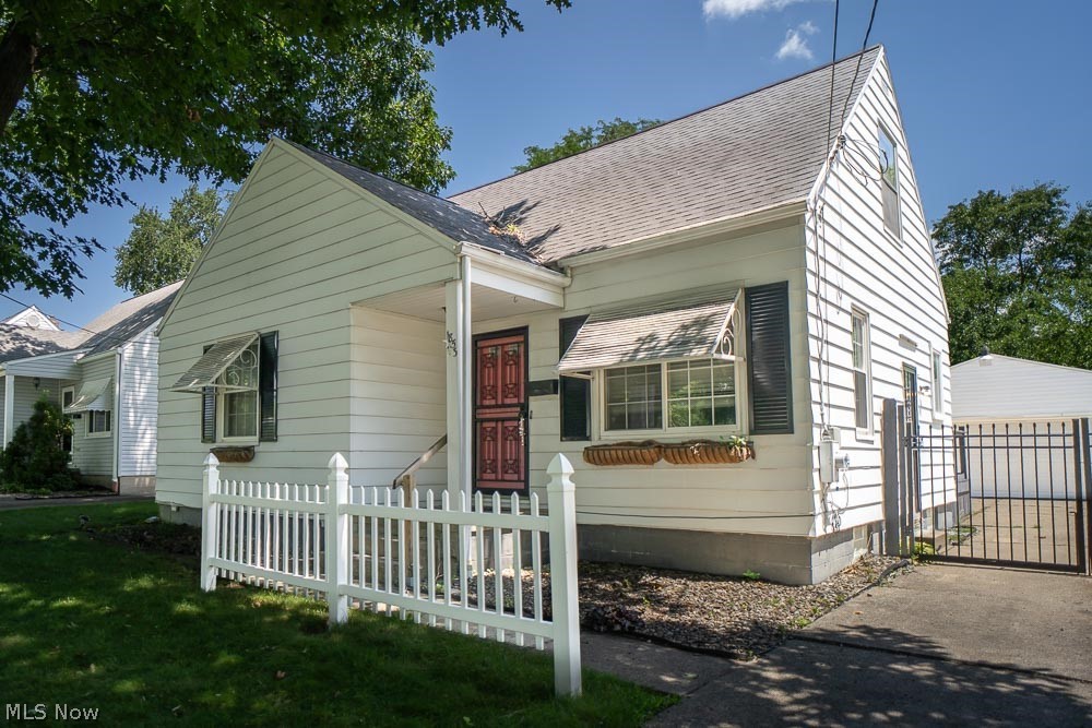 1853 Evergreen Avenue