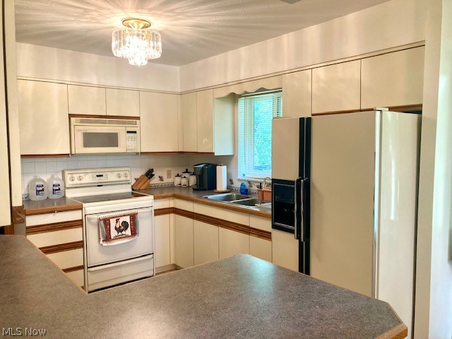 4474 Ridge Road Property Photo 4