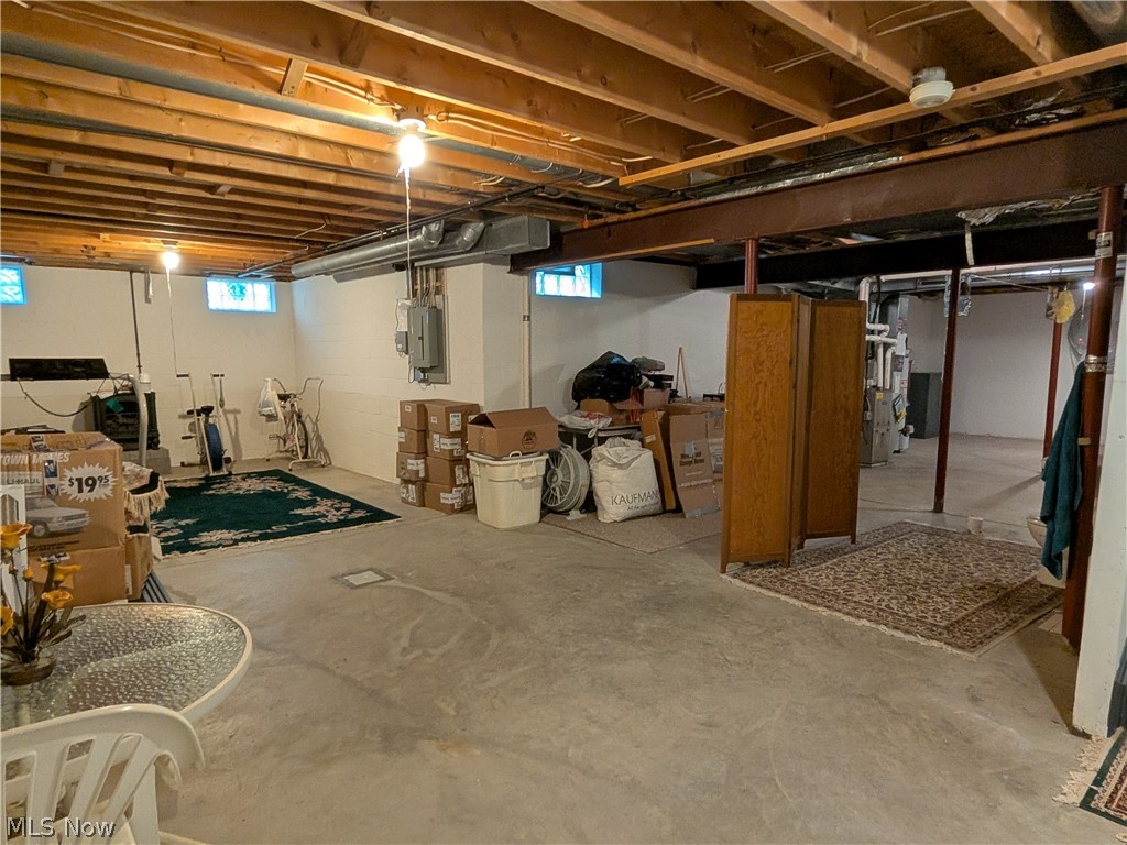 1958 E 84th Street Property Photo 16