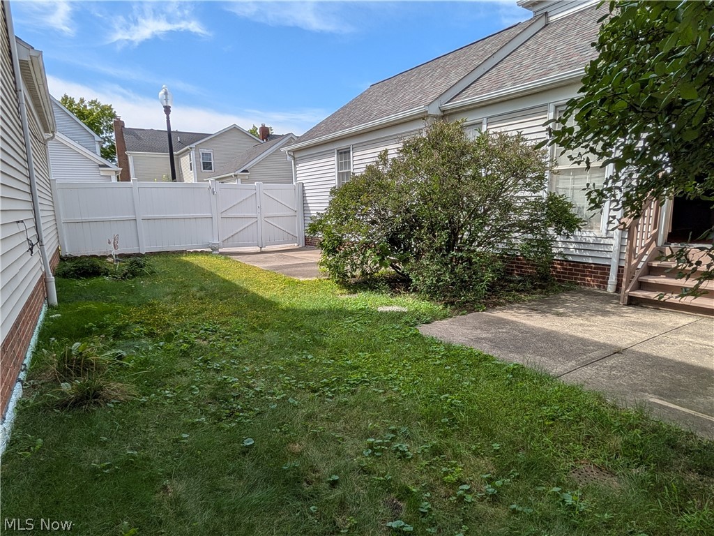 1958 E 84th Street Property Photo 22