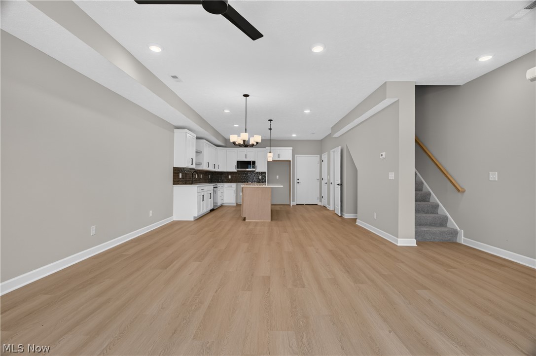 469 Harbor Lane Property Photo 10