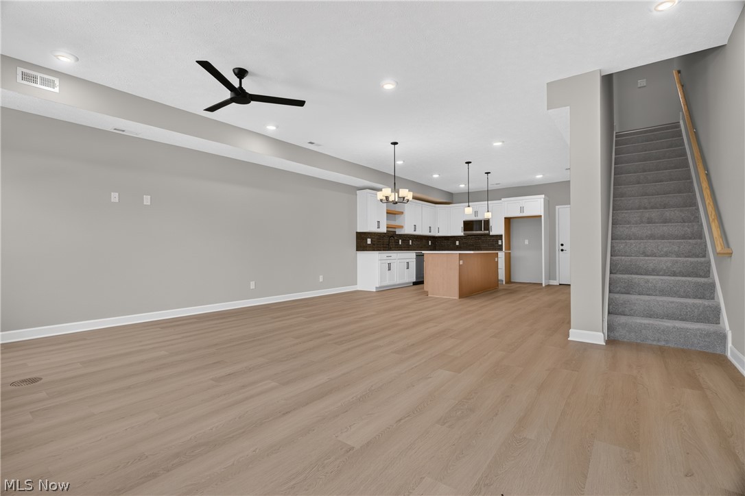469 Harbor Lane Property Photo 18