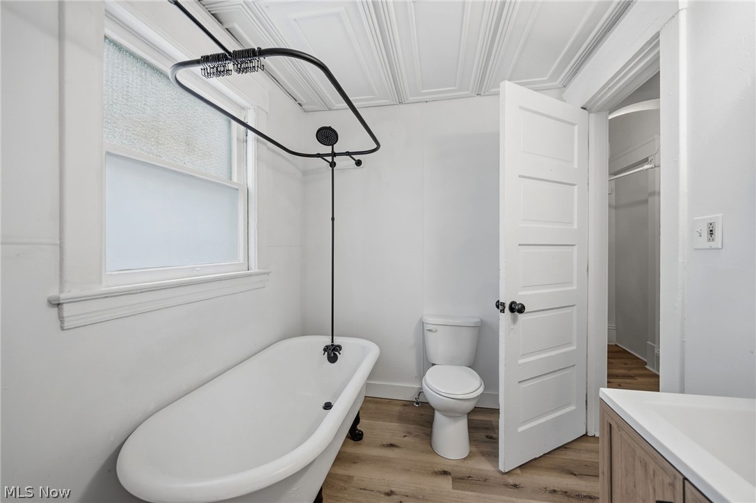 1429 W 107th Street Property Photo 18