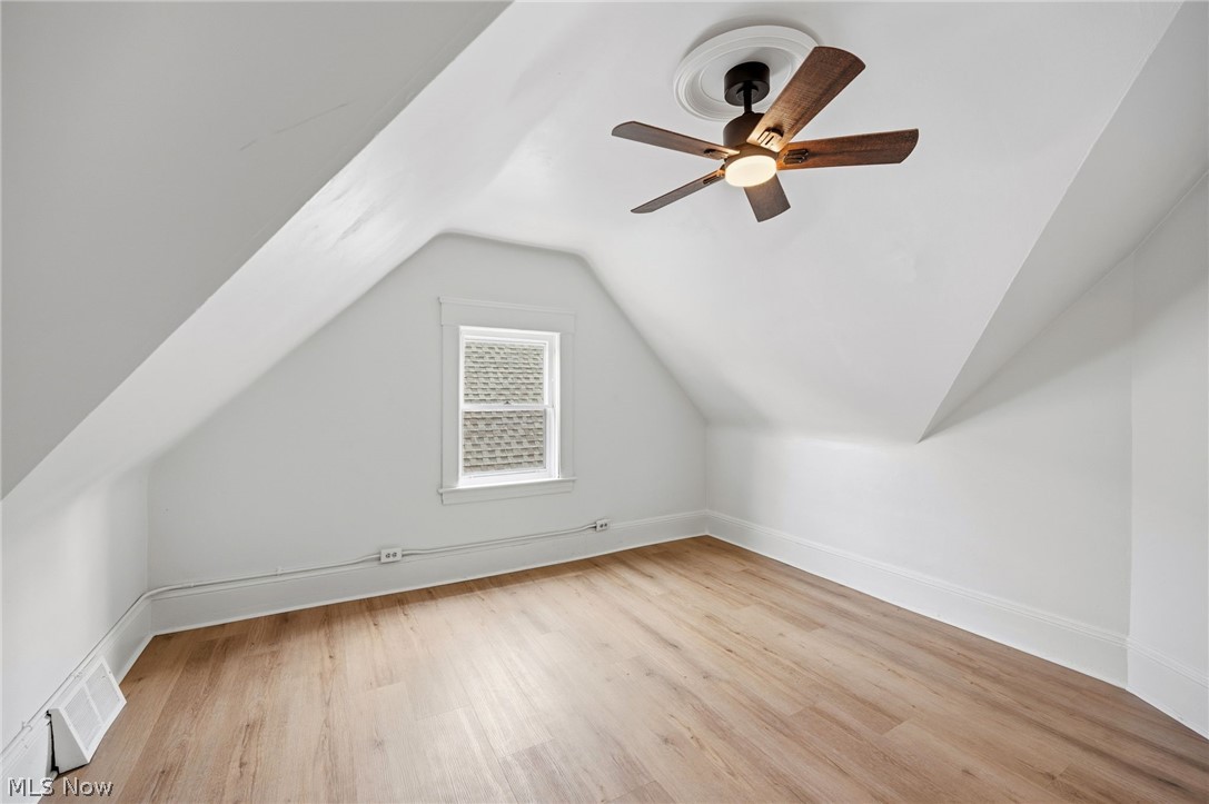 1429 W 107th Street Property Photo 21