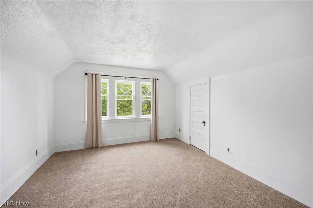 1429 W 107th Street Property Photo 27