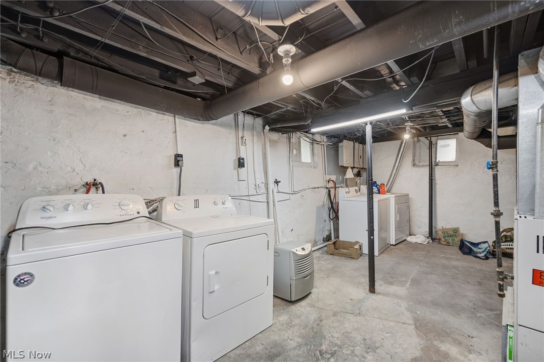 1429 W 107th Street Property Photo 30