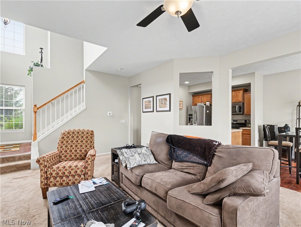 997 Croghan Way Property Photo 7
