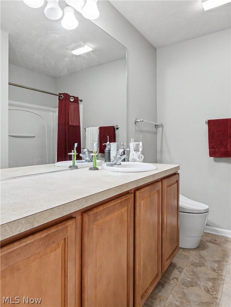 997 Croghan Way Property Photo 16