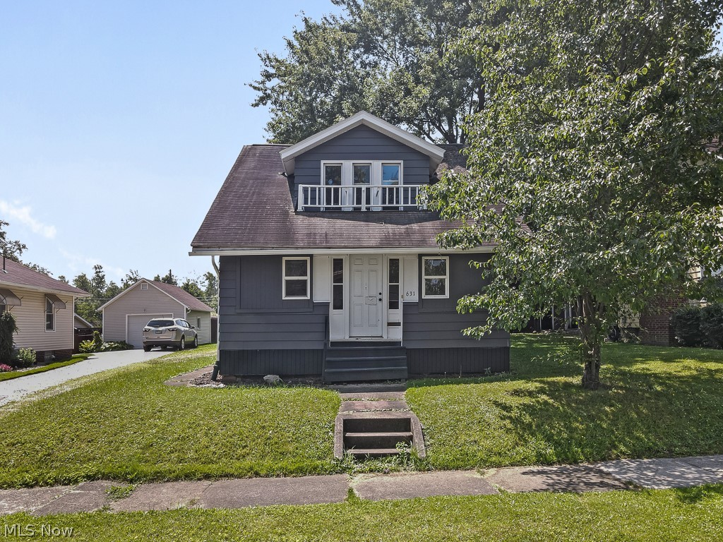 631 W Oregon Avenue