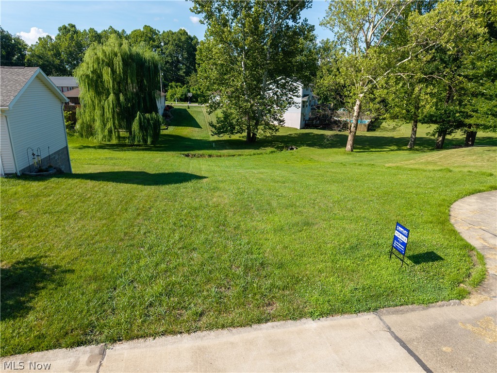 E Wildwood Drive Property Photo 1