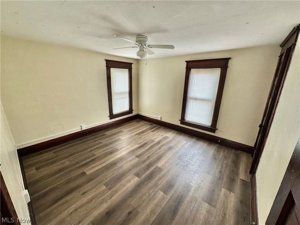 1349 E Main Street Property Photo 12