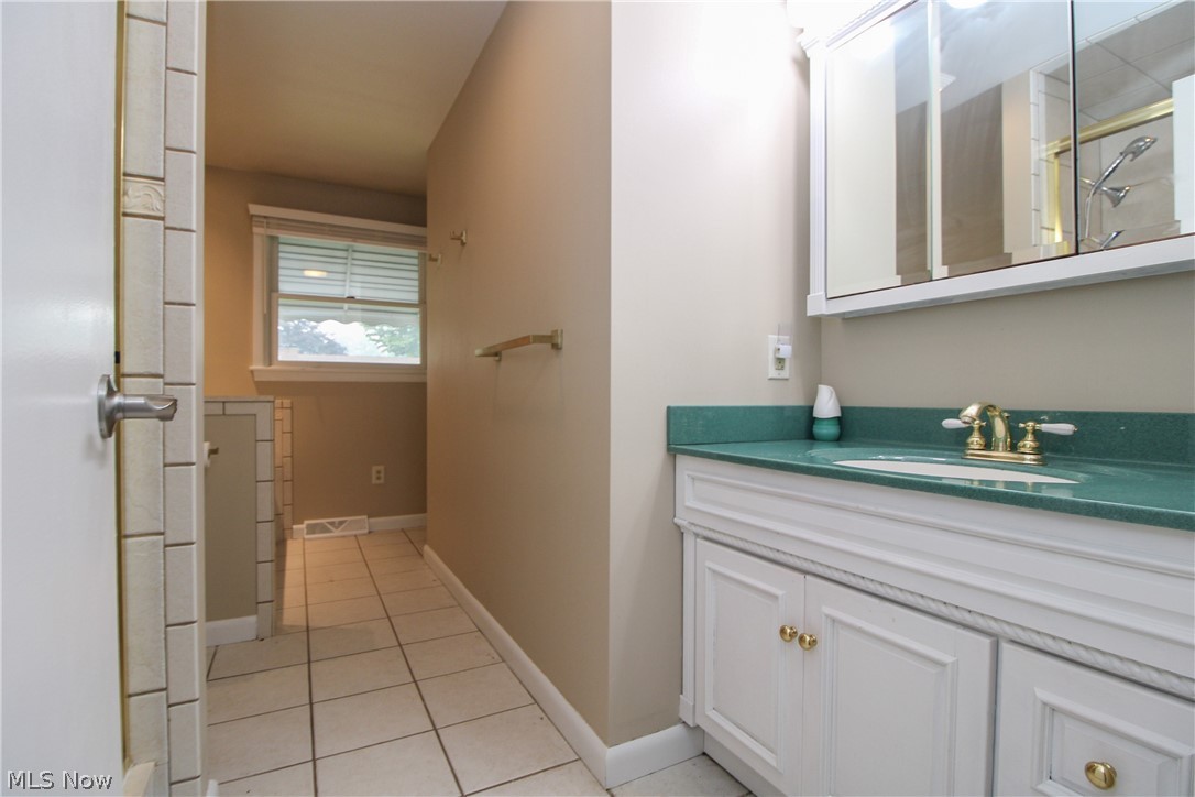 2985 Heatherbrae Drive Property Photo 19