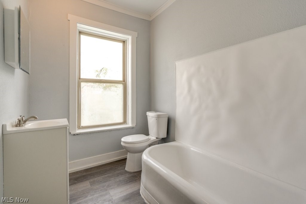 2840 S Moreland Boulevard Property Photo 7