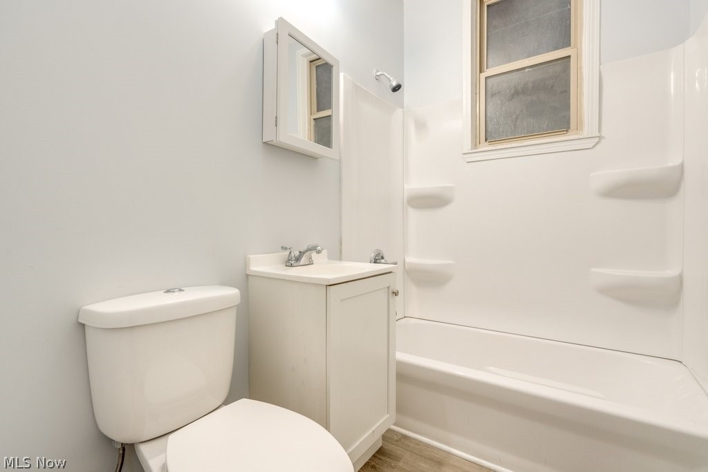 2840 S Moreland Boulevard Property Photo 15