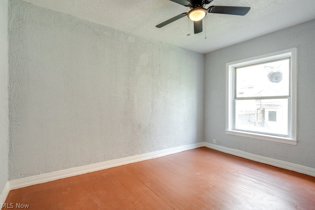 2840 S Moreland Boulevard Property Photo 25
