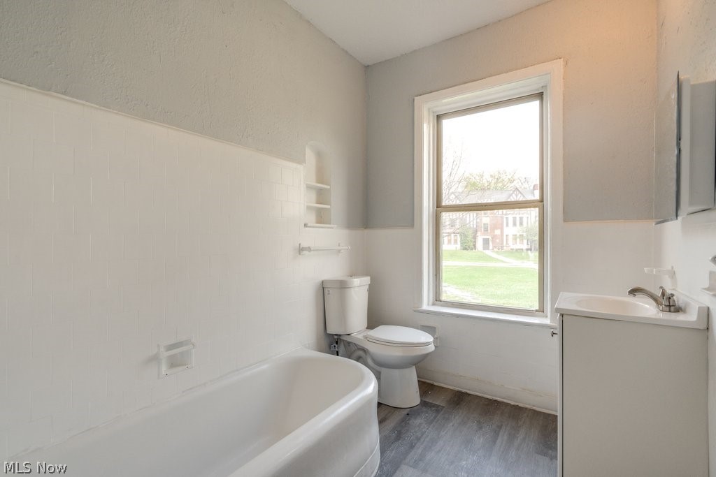 2840 S Moreland Boulevard Property Photo 29