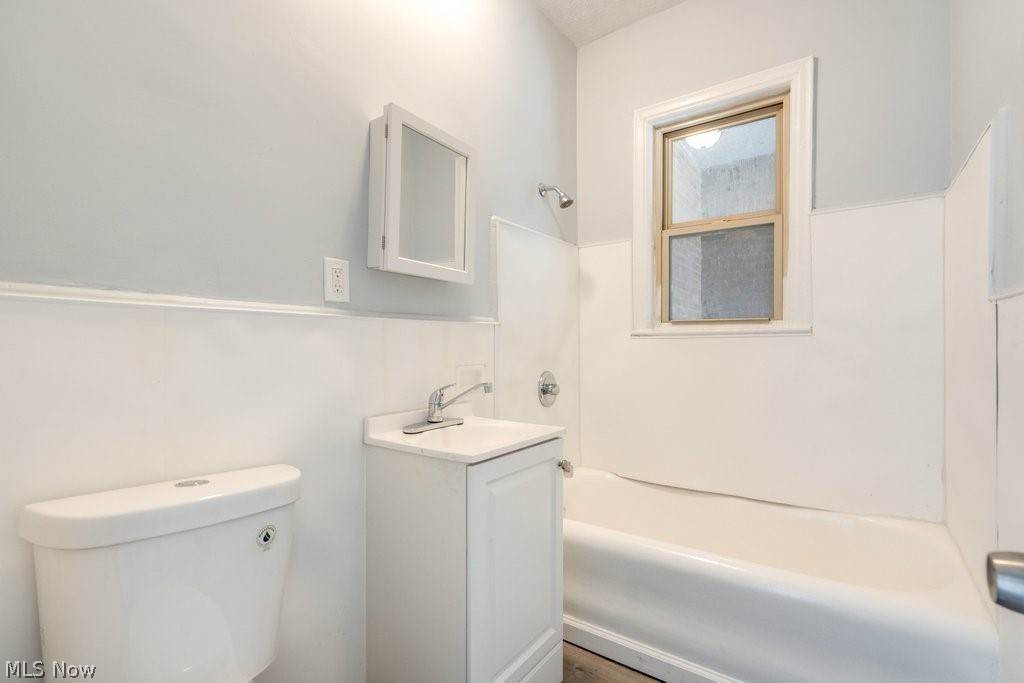 2840 S Moreland Boulevard Property Photo 49