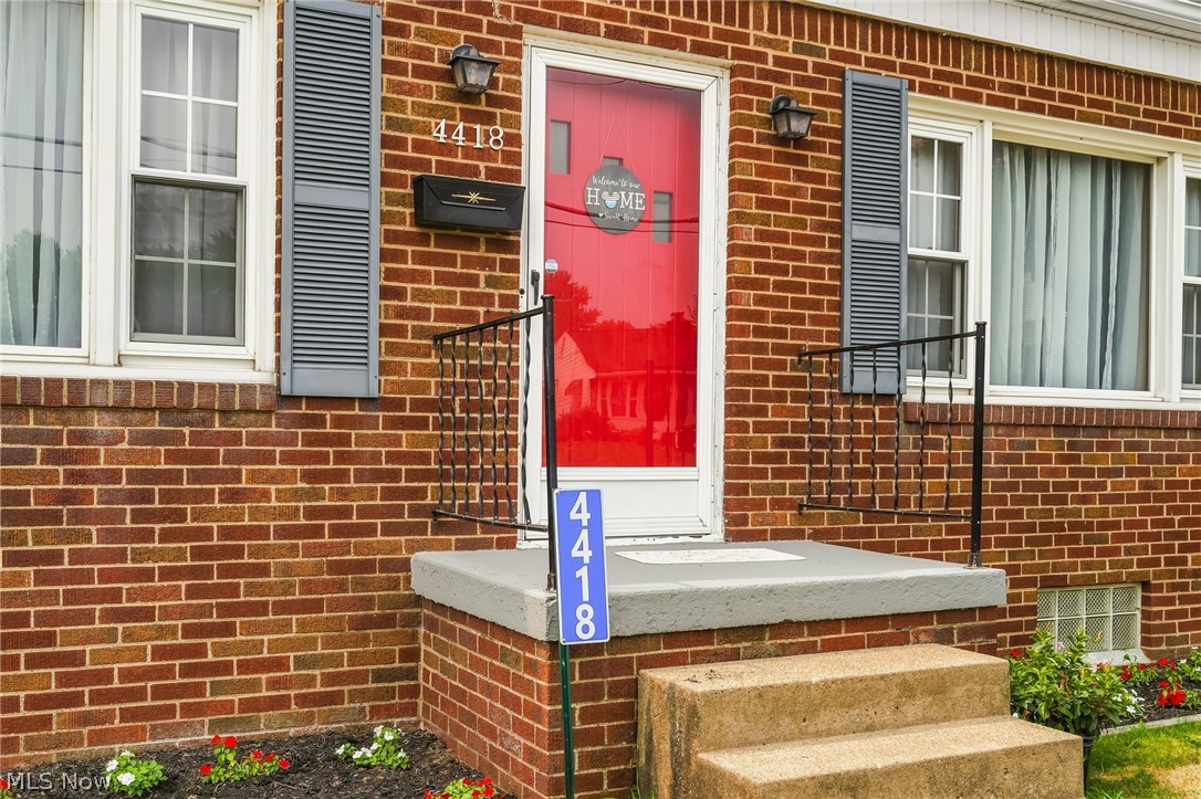 4418 Marcellus Street Nw Property Photo 4