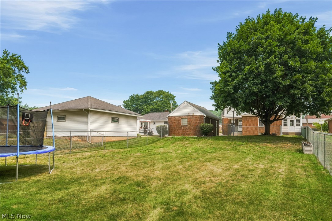 4418 Marcellus Street Nw Property Photo 27