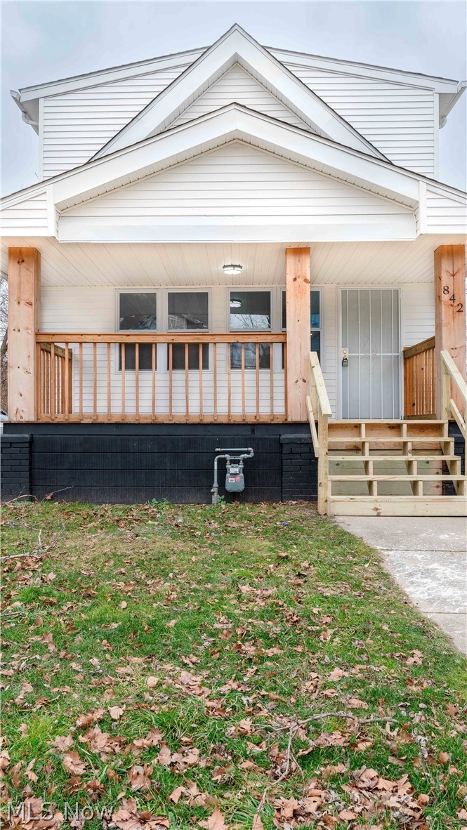 842 E 144th Street