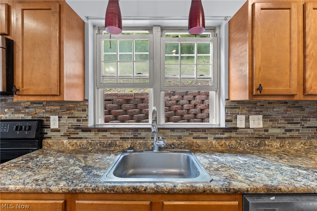 71690 Pike Street Property Photo 13