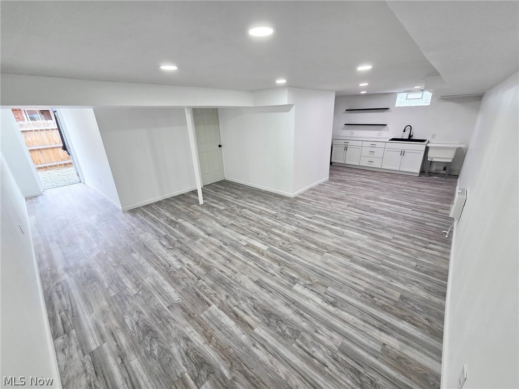 279-281 Cluster Avenue Property Photo 4