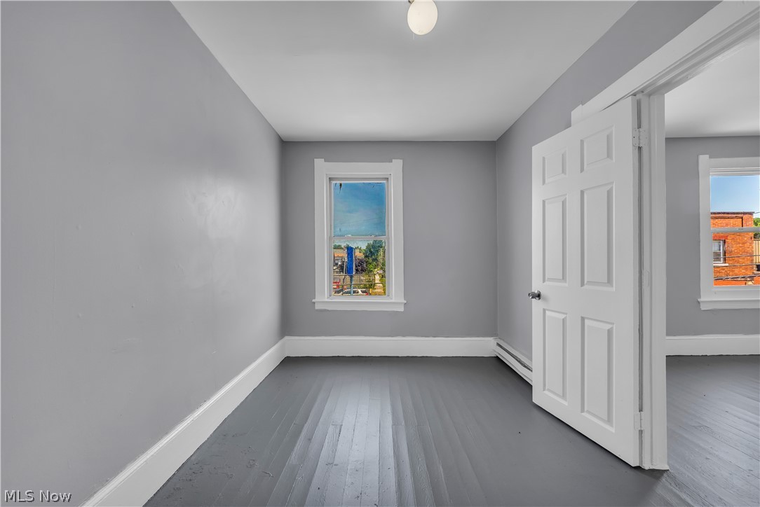 5011 Clark Avenue 2/up Property Photo 15