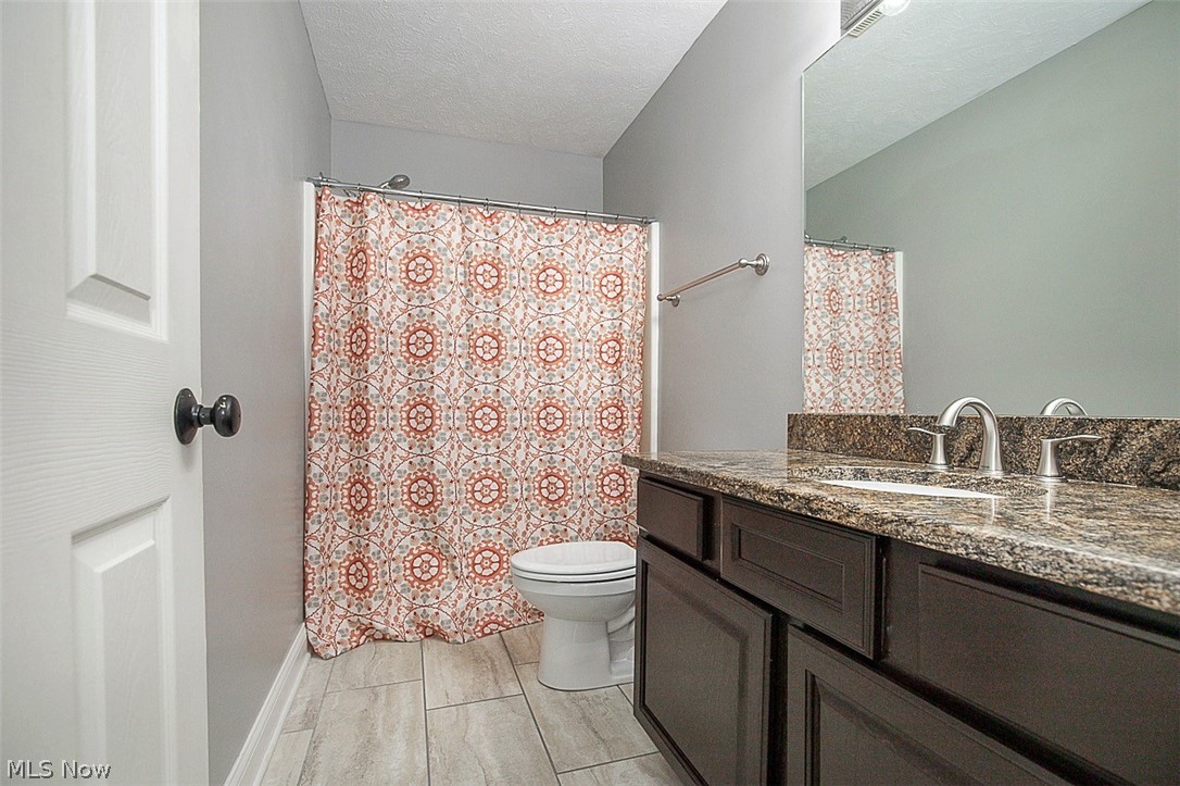 25660 Edgecliff Drive Property Photo 38