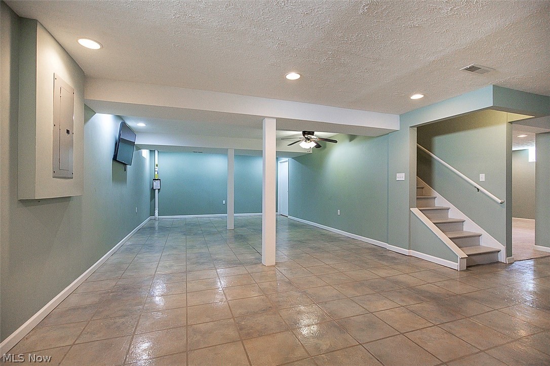 25660 Edgecliff Drive Property Photo 39
