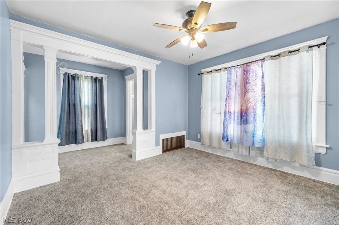 247 Rhodes Avenue Property Photo 6