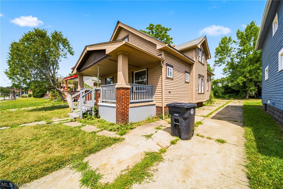 13405 Bartlett Avenue Property Photo 2