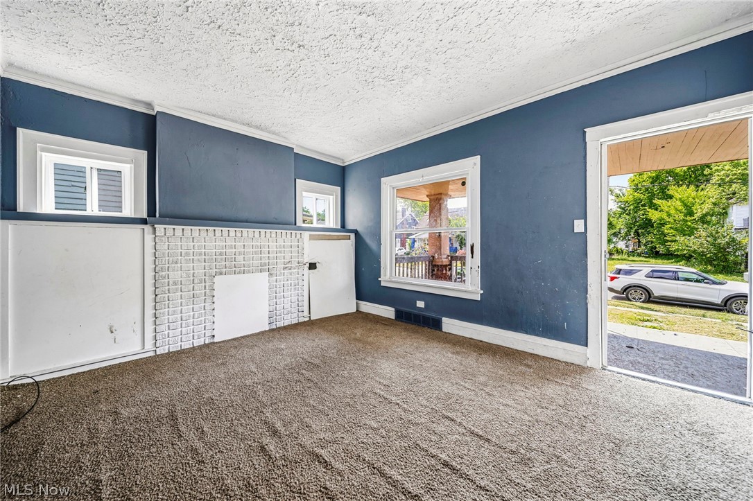 13405 Bartlett Avenue Property Photo 5