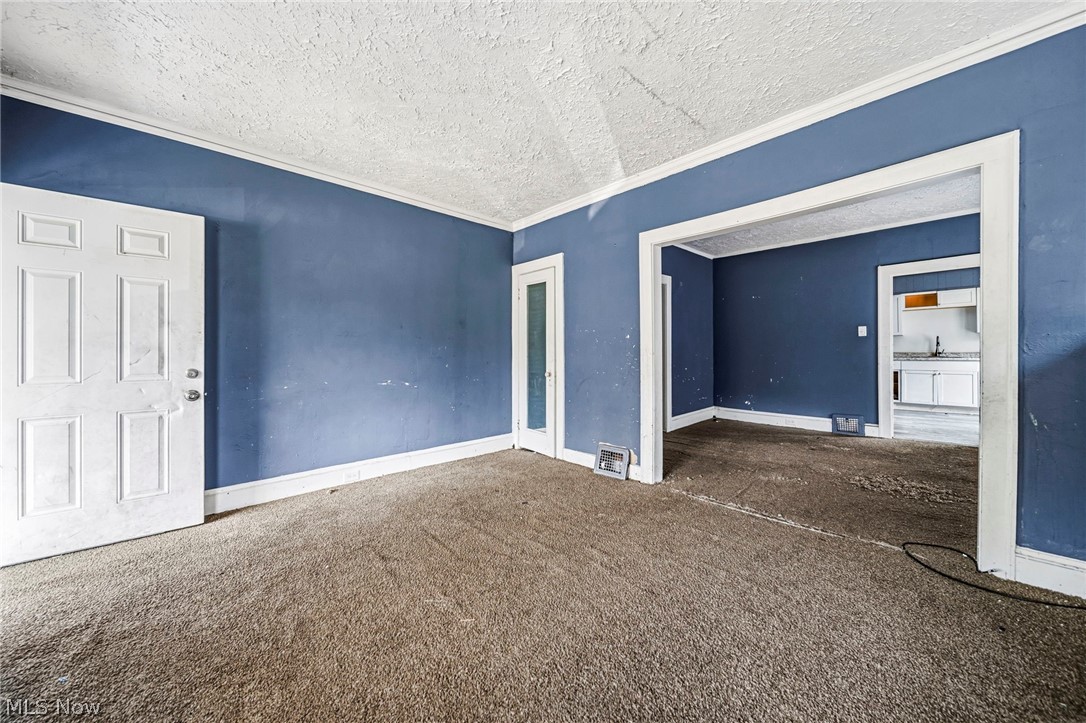 13405 Bartlett Avenue Property Photo 6