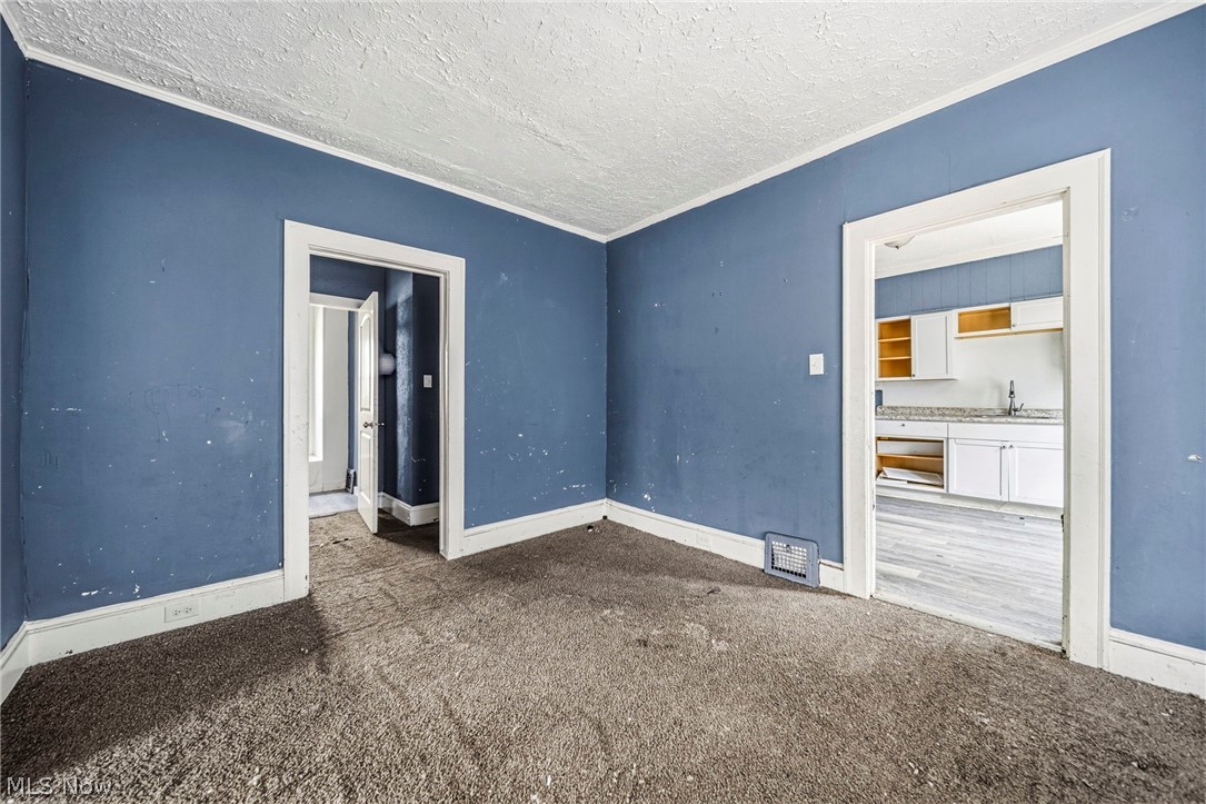 13405 Bartlett Avenue Property Photo 7