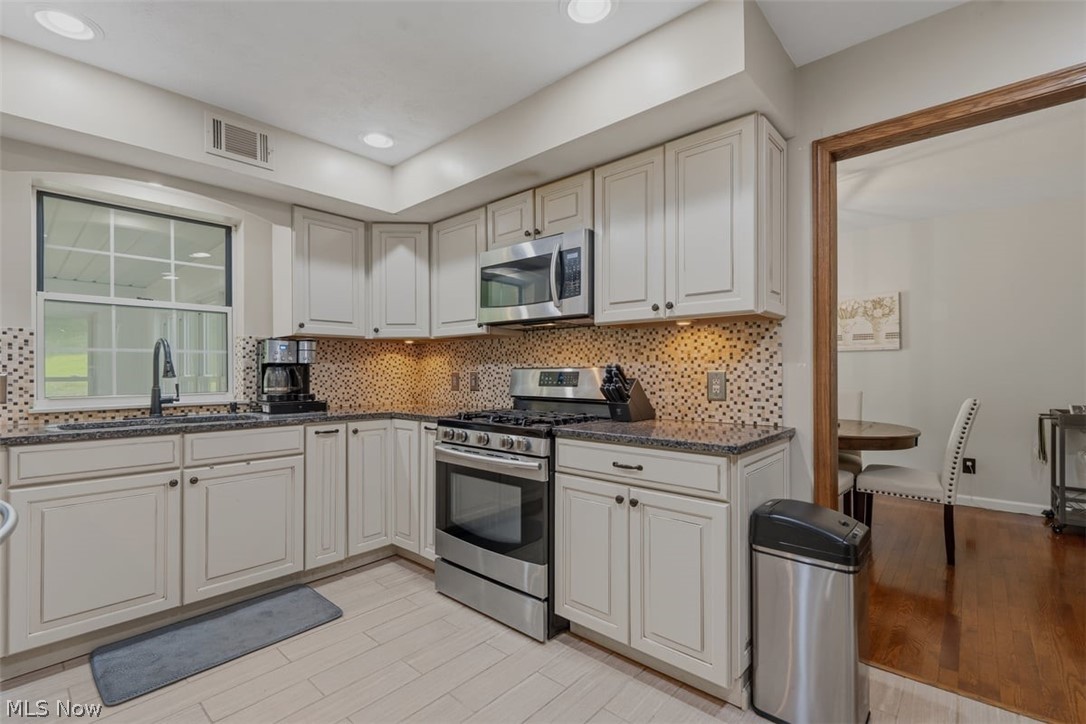 1004 51st Street Property Photo 11
