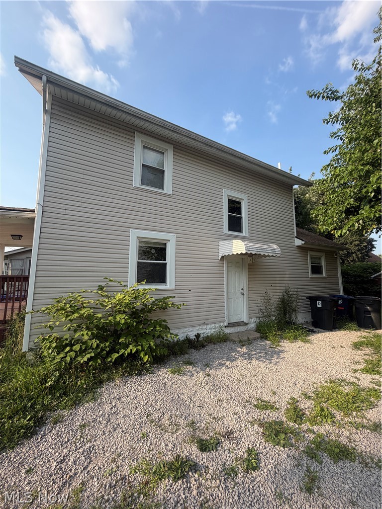 509 Lucy Street Property Photo 3