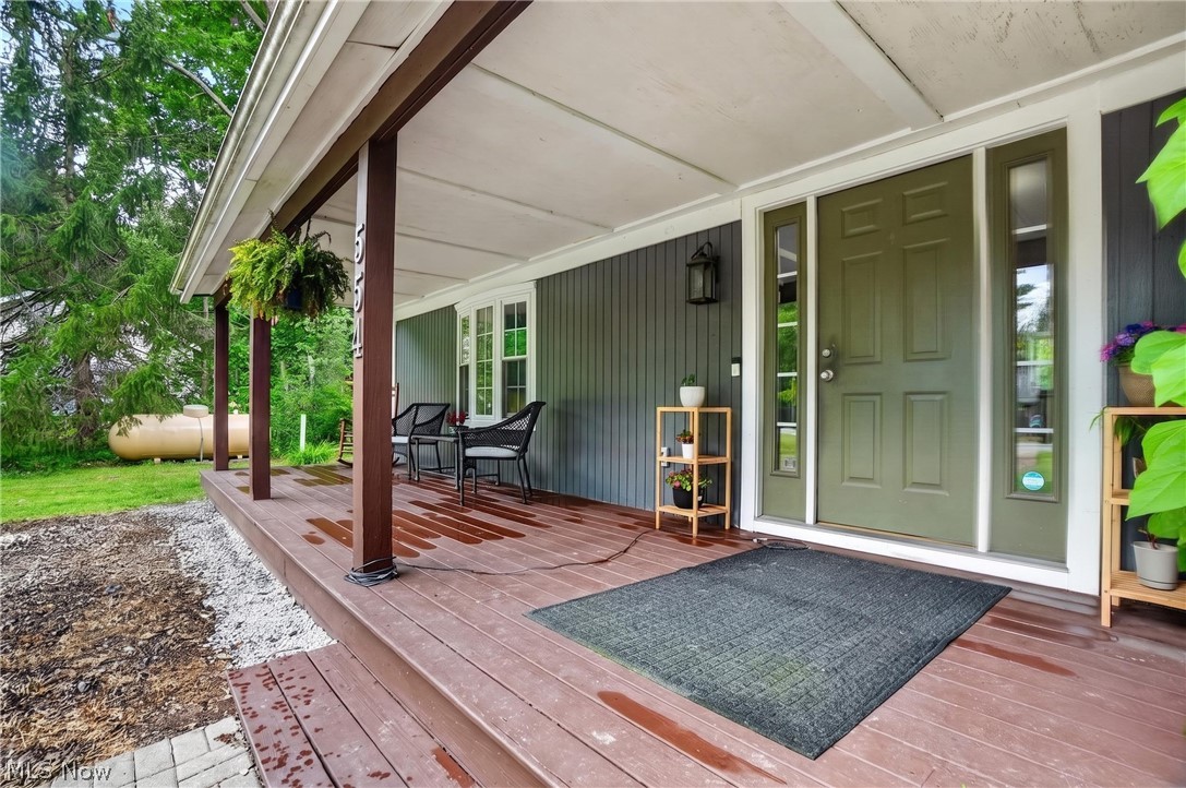 554 E River View Drive Property Photo 2