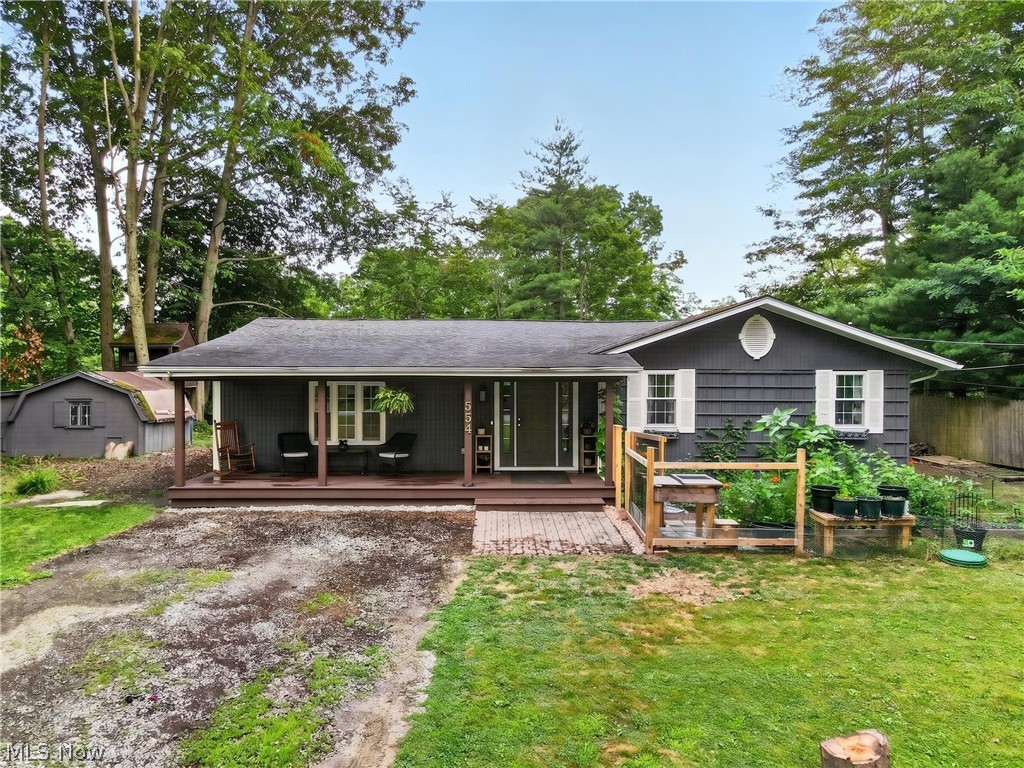 554 E River View Drive Property Photo 3
