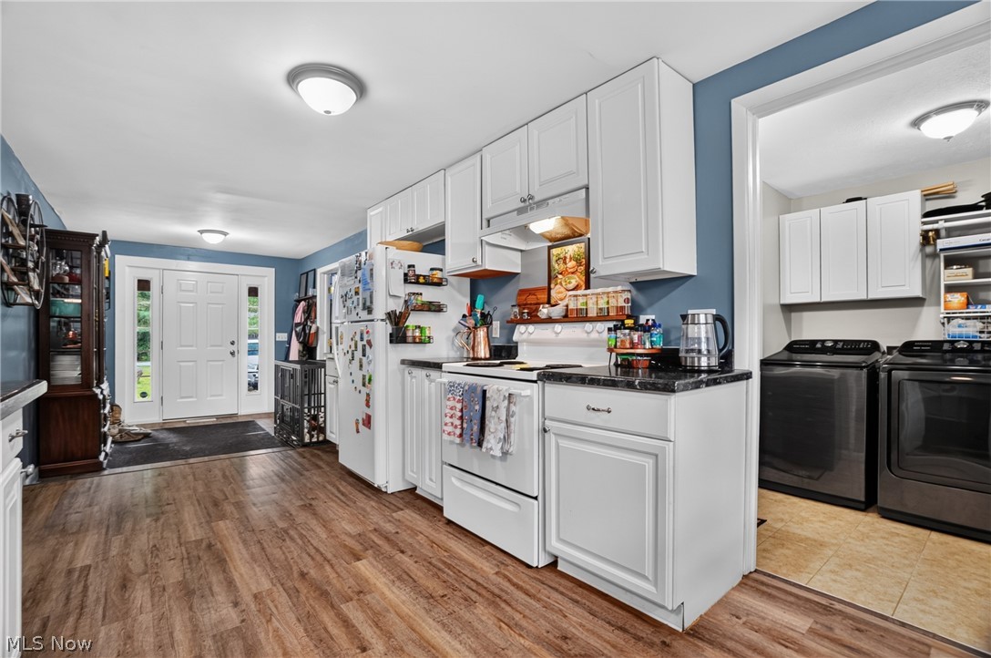 554 E River View Drive Property Photo 16