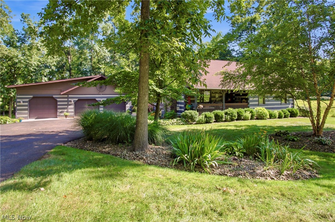 2630 Red Fox Property Photo 3