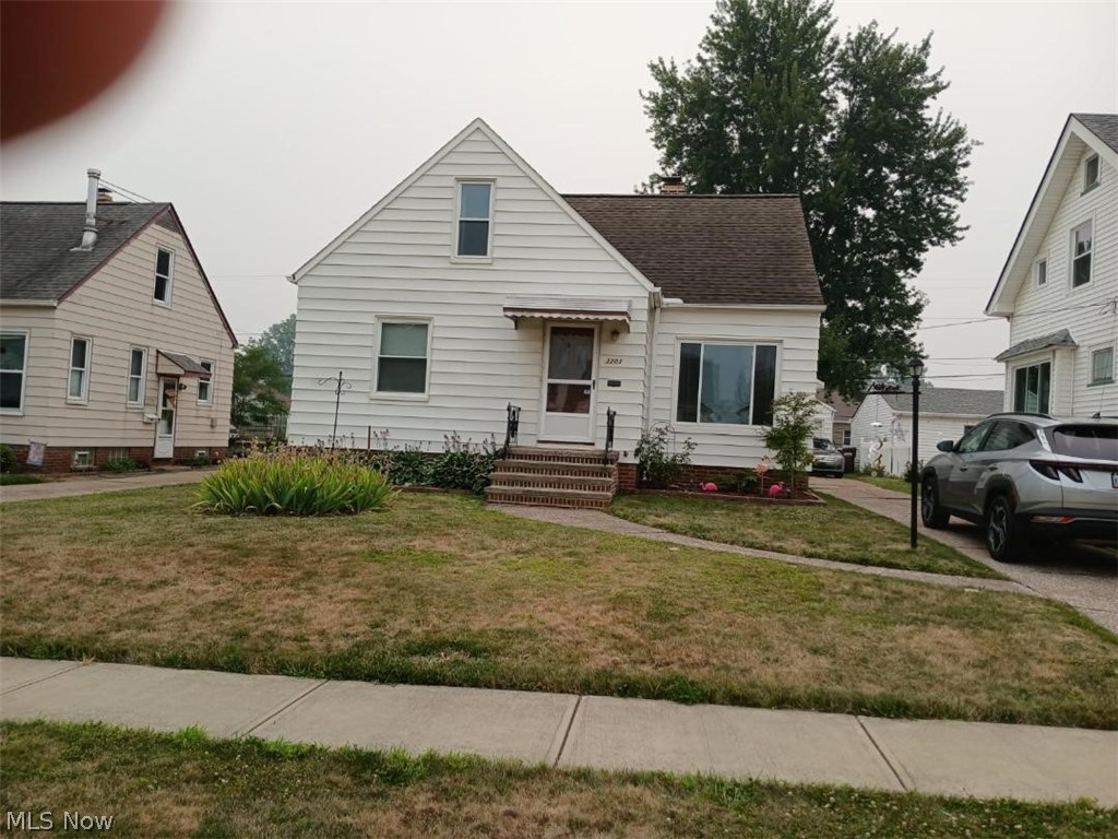 3203 Tuxedo Property Photo 1
