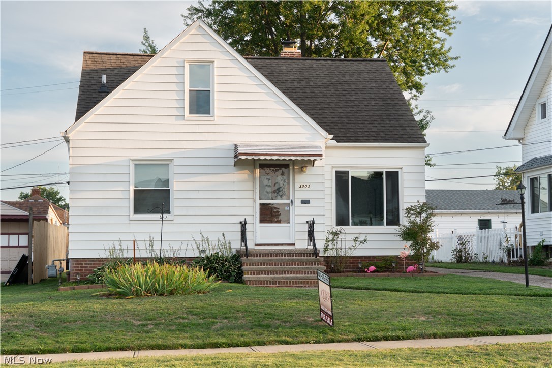 3203 Tuxedo Property Photo 1