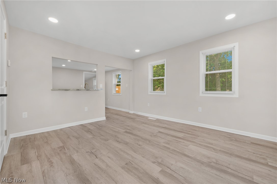 445 Berea Street Property Photo 13