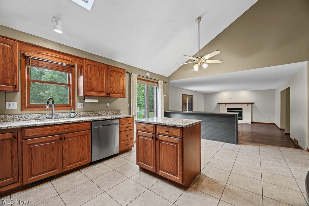 315 Valley Brook Oval Property Photo 7