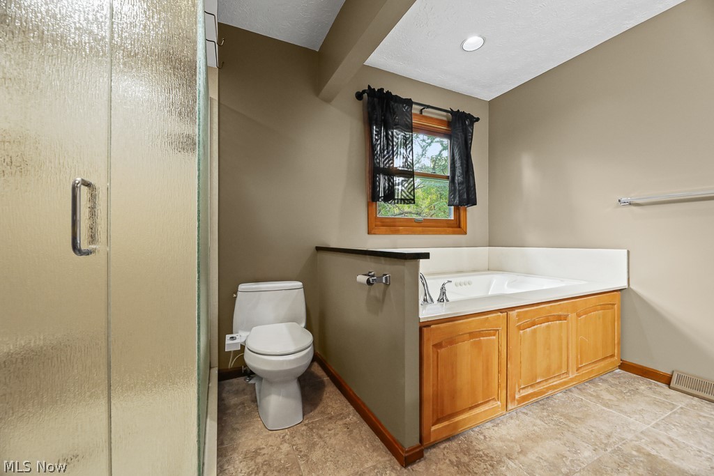 315 Valley Brook Oval Property Photo 24
