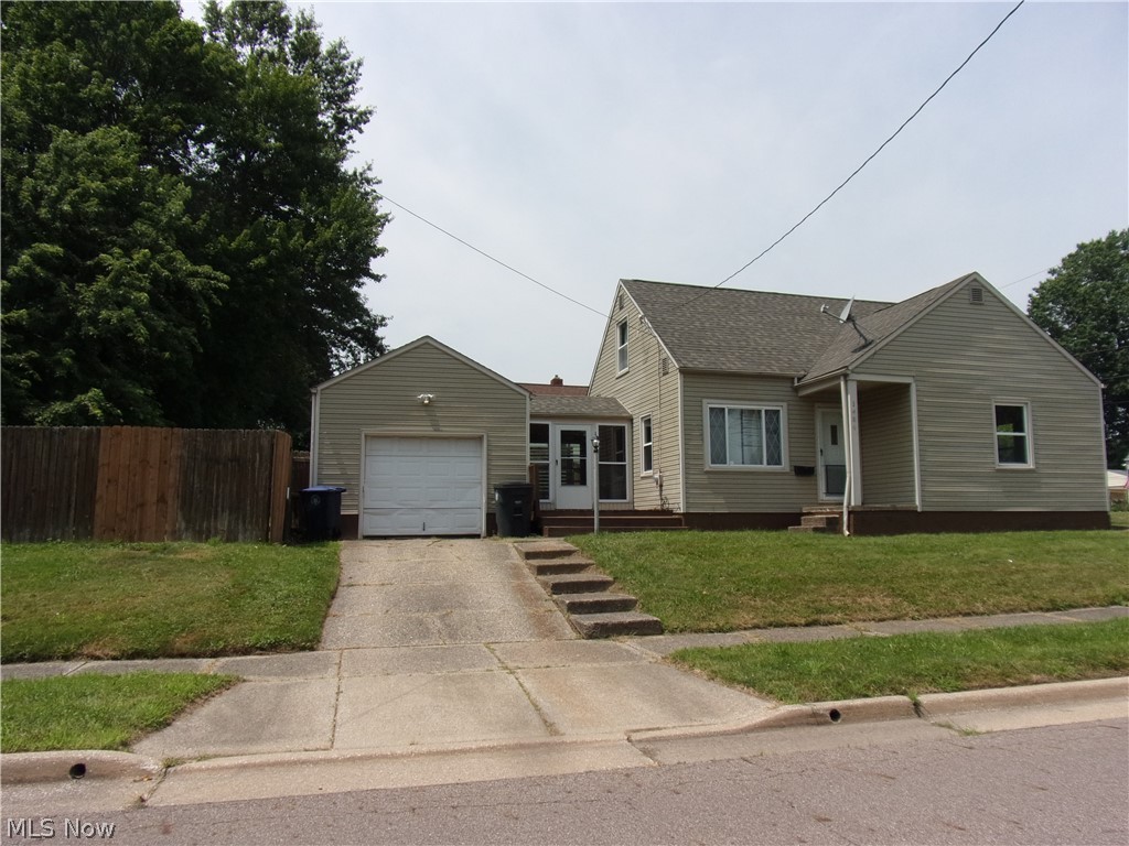 1486 Hammel Street Property Photo 1