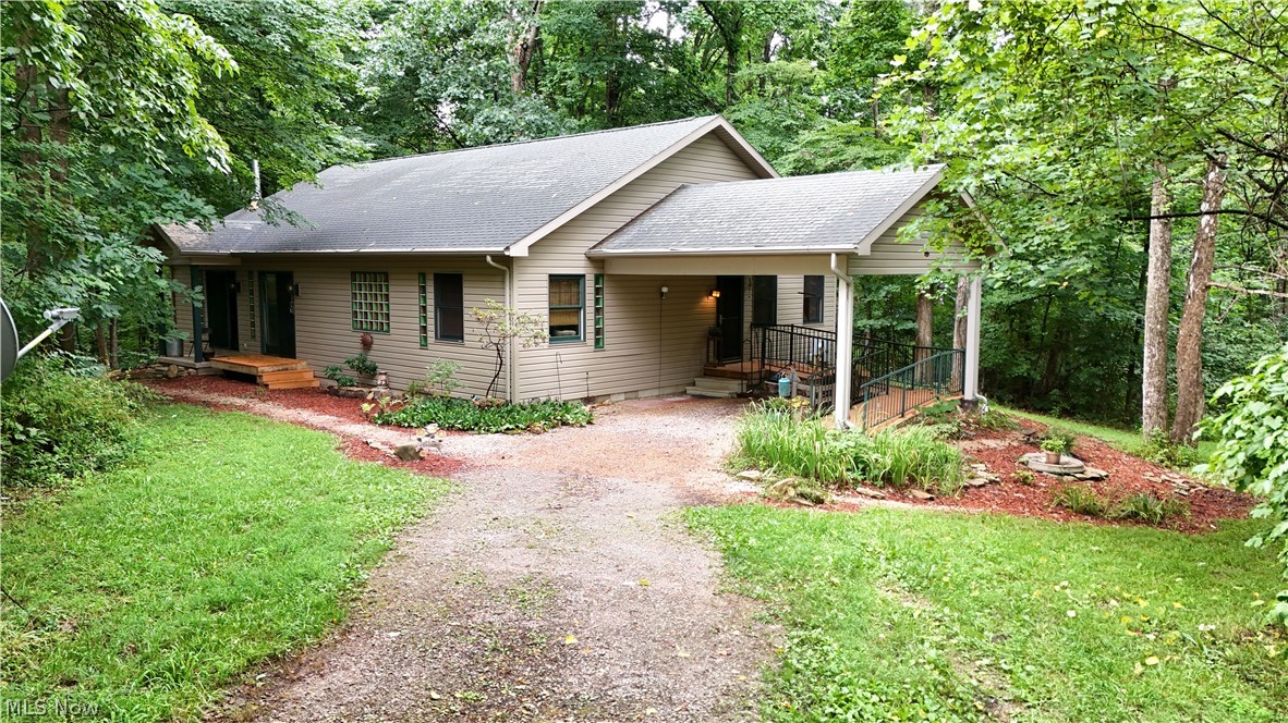 1379 Sandusky Road Property Photo 1