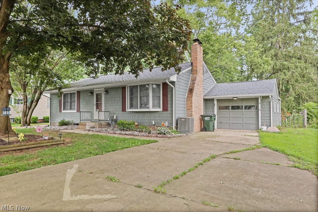 306 E Beech Street