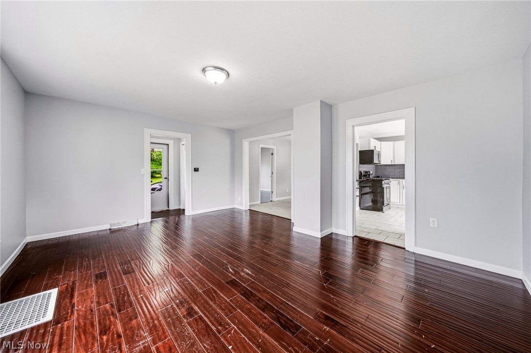 1415 W 9th Street Property Photo 21