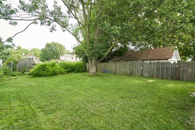 1843 Springfield Center Rd Property Photo 5